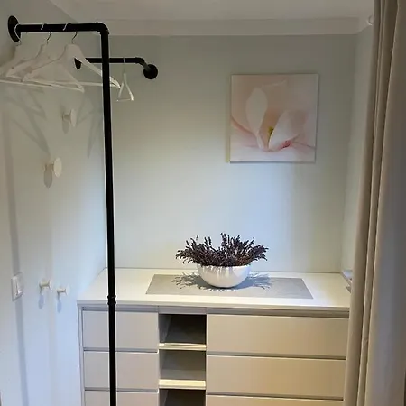 Moderne Und Komfortable Ferienwohnung Im Gruenen! Apartmán Klausdorf (Vorpommern-Rugen)