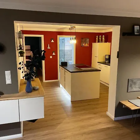 Moderne Und Komfortable Ferienwohnung Im Gruenen! Apartmán Klausdorf (Vorpommern-Rugen)
