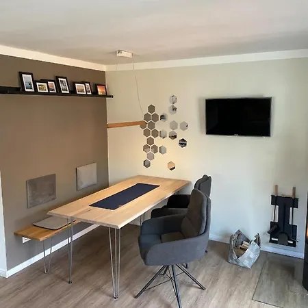 Moderne Und Komfortable Ferienwohnung Im Gruenen! Klausdorf (Vorpommern-Rugen)